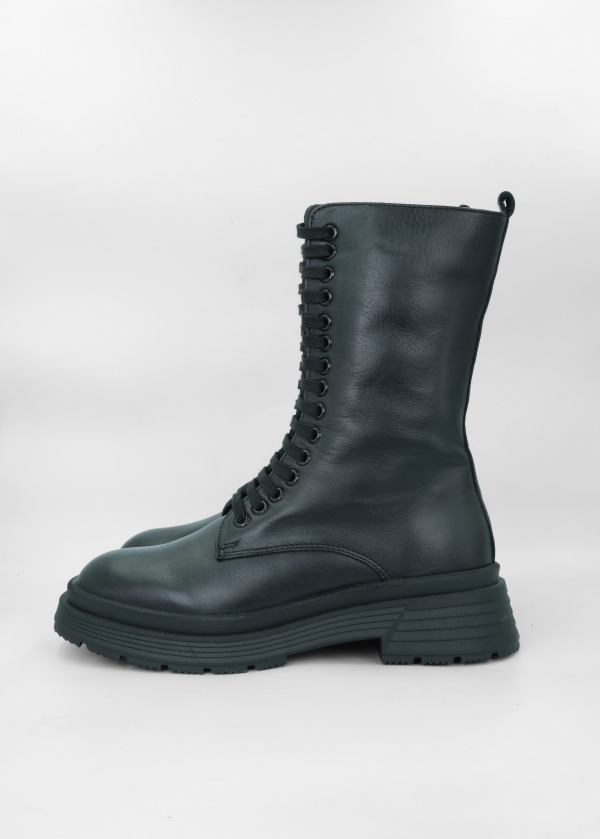 Siyah Deri Kalın Tabanlı Bağcıklı Bot